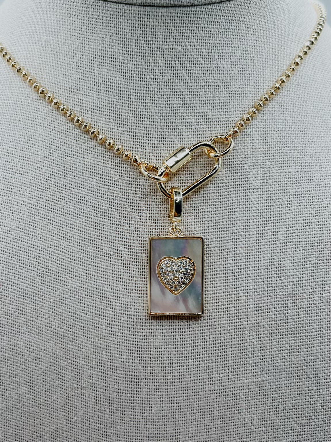Pauline Charm Retire AFP138 10