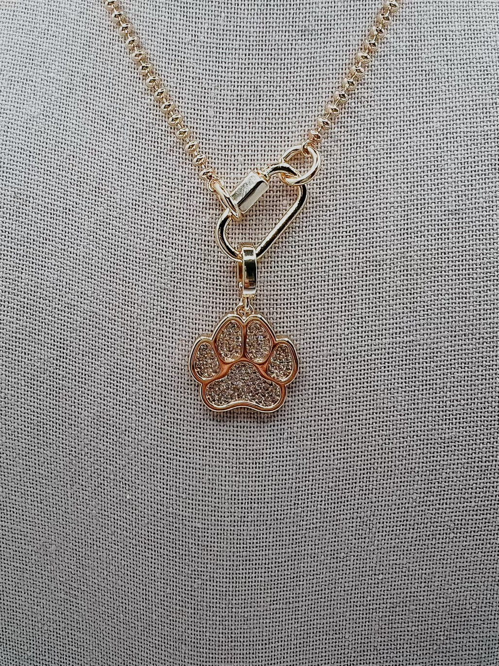 Darla Paw AFP143 36