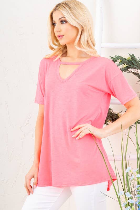 HEIMISH - ST1667-BUL SHORT SLEEVE KEYHOLE NECK SOLID BULGARI TOP
: 2-2-2 (S-M-L) / NEON LIME